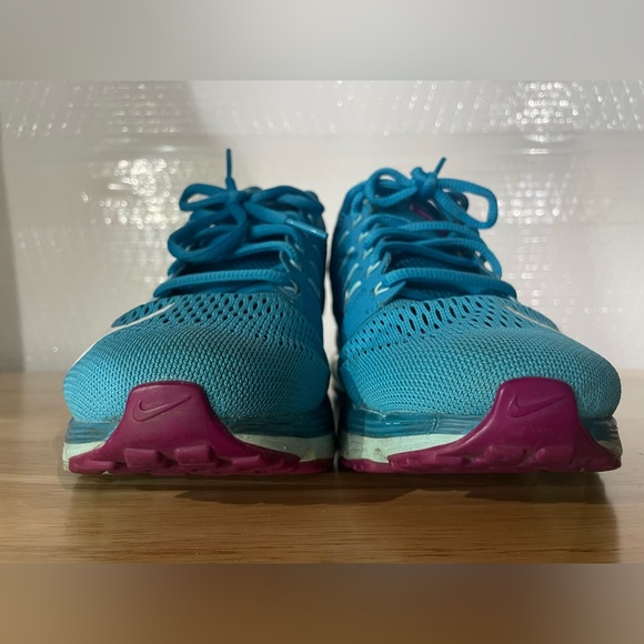 Nike Air Max Excellerate 4 Running shoes - Picture 8 of 9